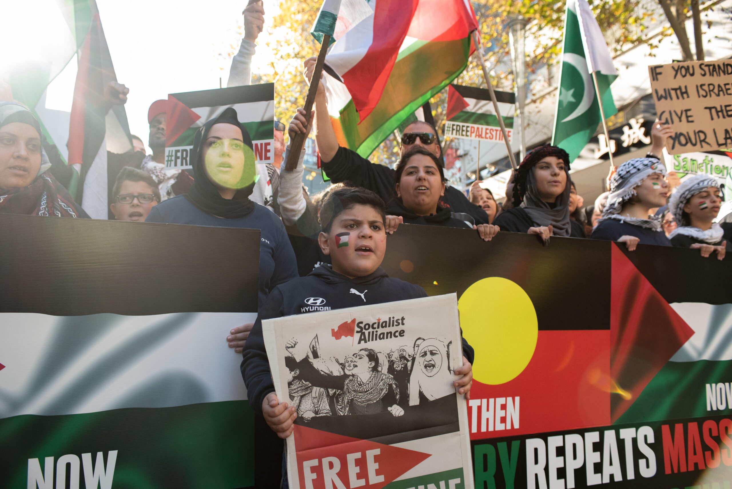Melbourne, Australia. 22nd May 2021. Supporters of freedom for Palestine gather in Melbourne. Credit: Jay Kogler/Alamy Live News